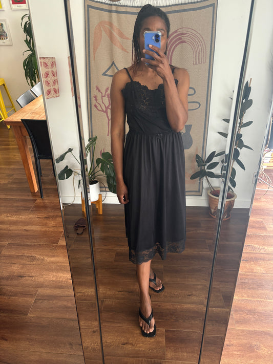 1st Avenue slip, 10-12