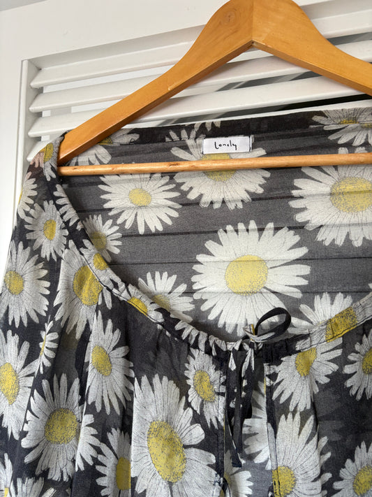 Lonely semi-sheer top, 10