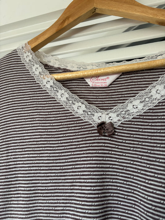 Secret Possessions top, 8-10