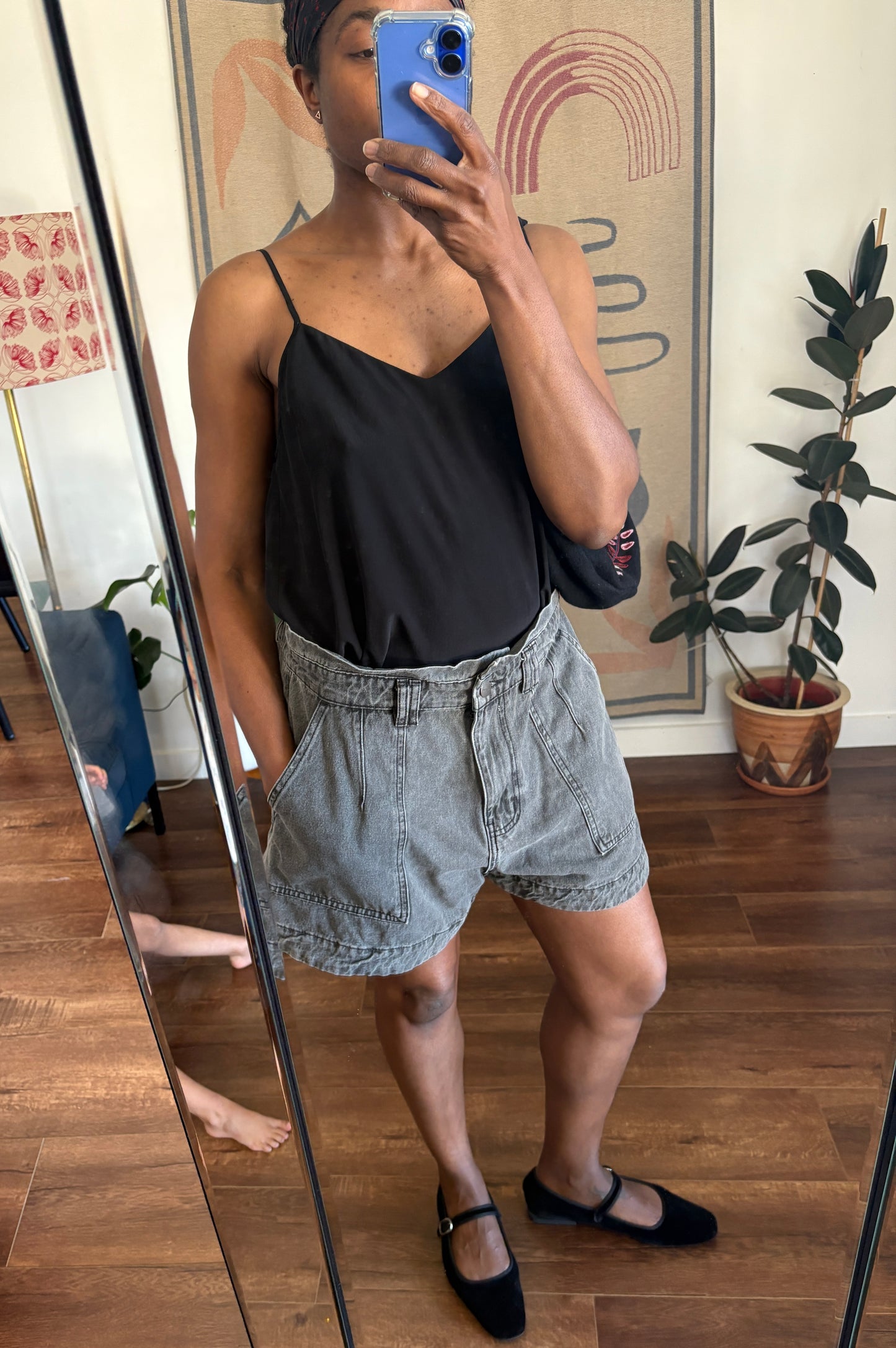 Mineral shorts, 14