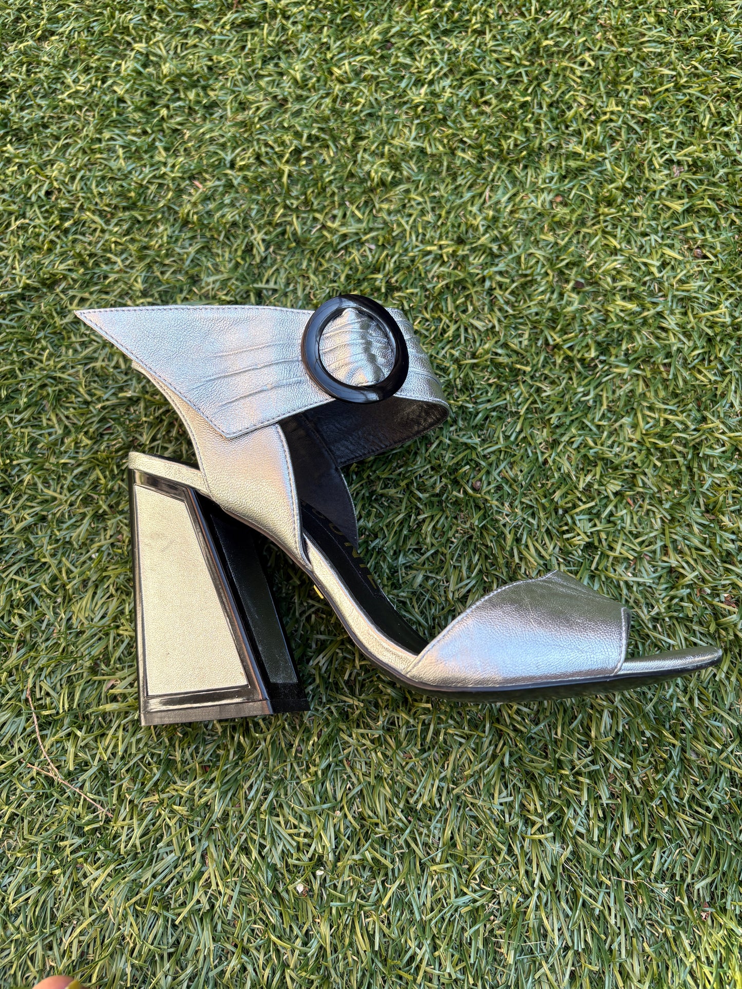 Kat Maconie Ray heels in silver, eu39 / 8