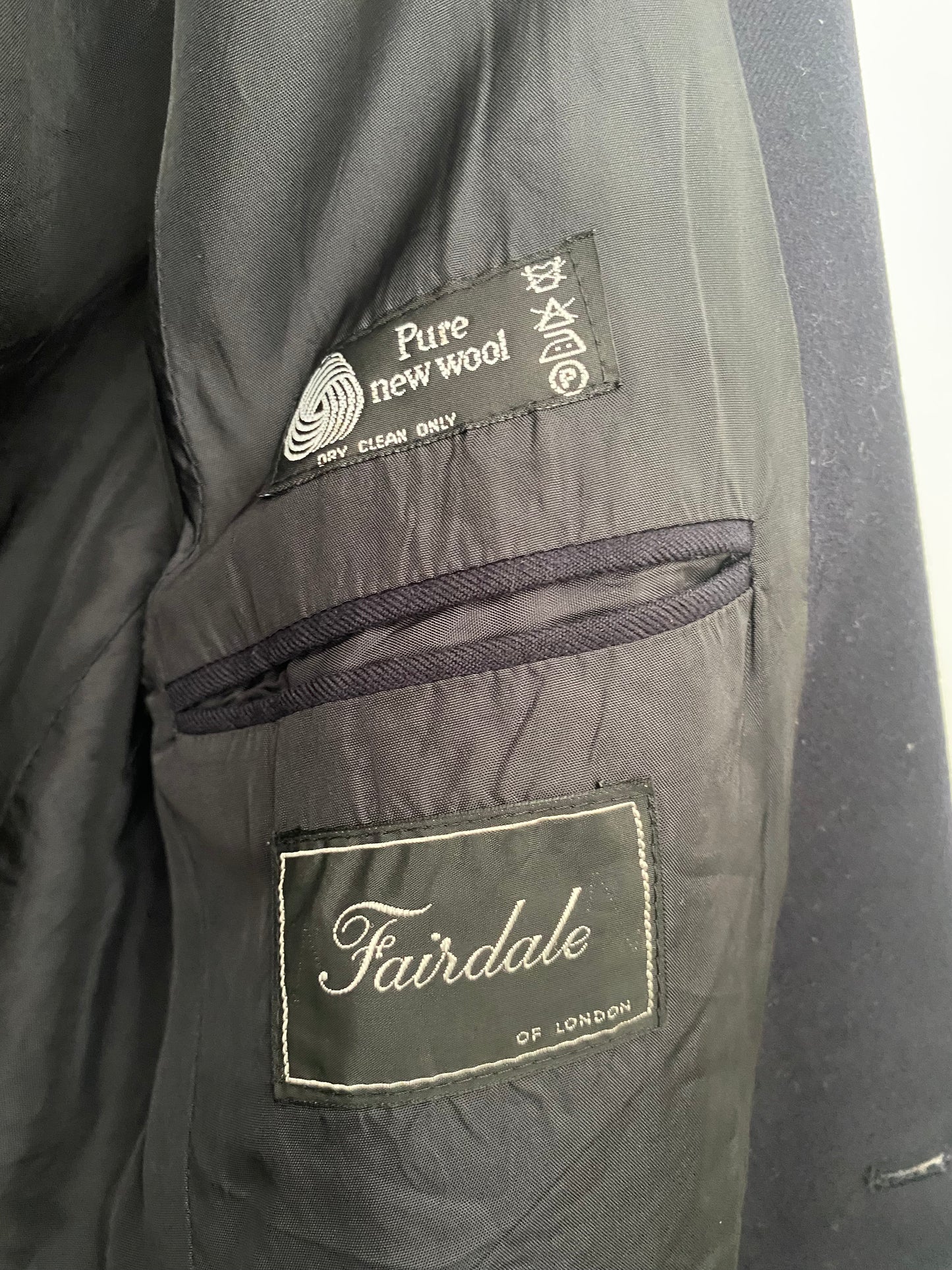 Fairdale of London navy blazer, size 10-14