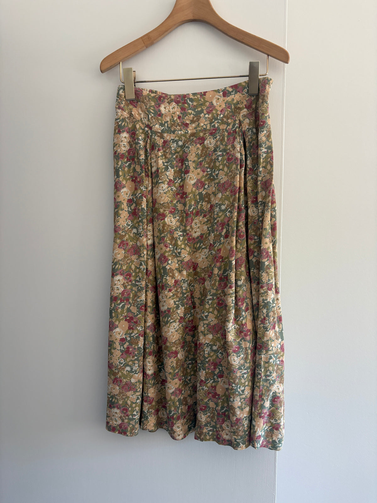 Anne Mardell skirt, 8