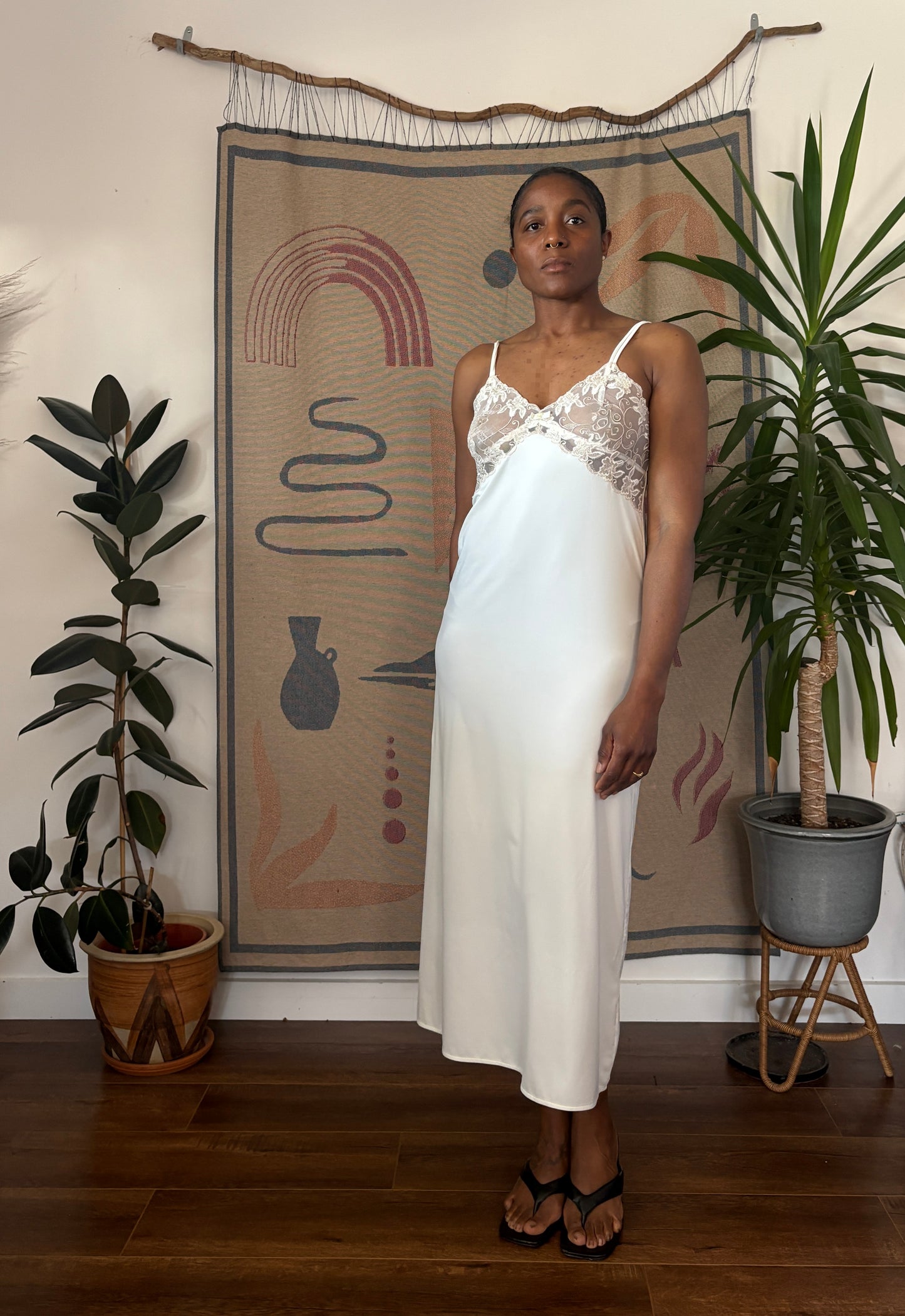 Polyester slip, 10