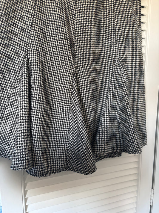 Handmade houndstooth skirt, 12