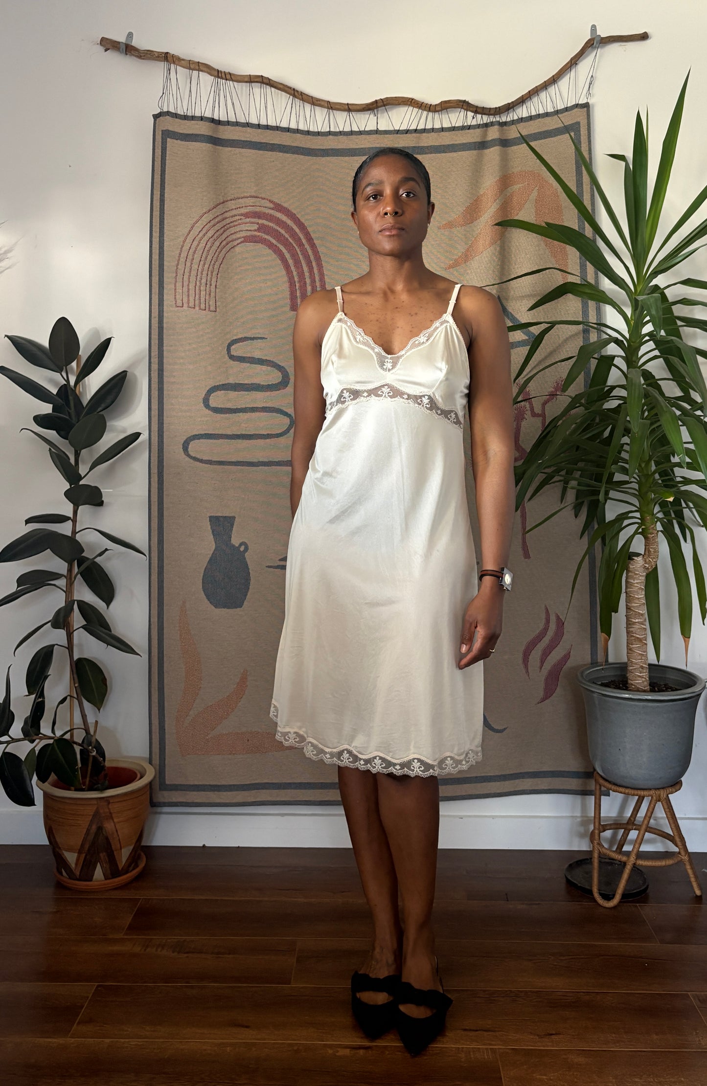 Vintage slip, 10-12