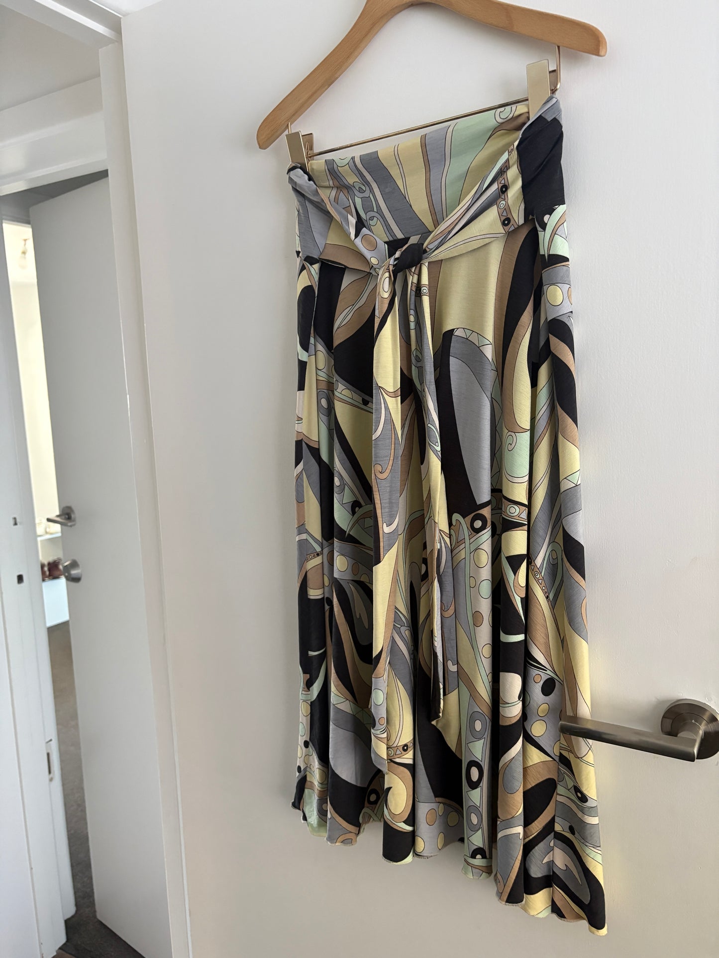 hyper vintage skirt, 12-14