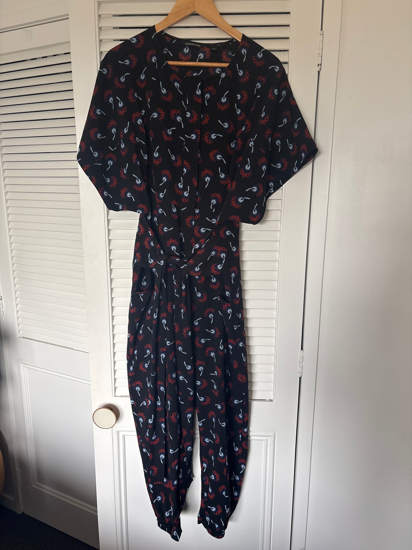 Country Road jumpsuit, 10
