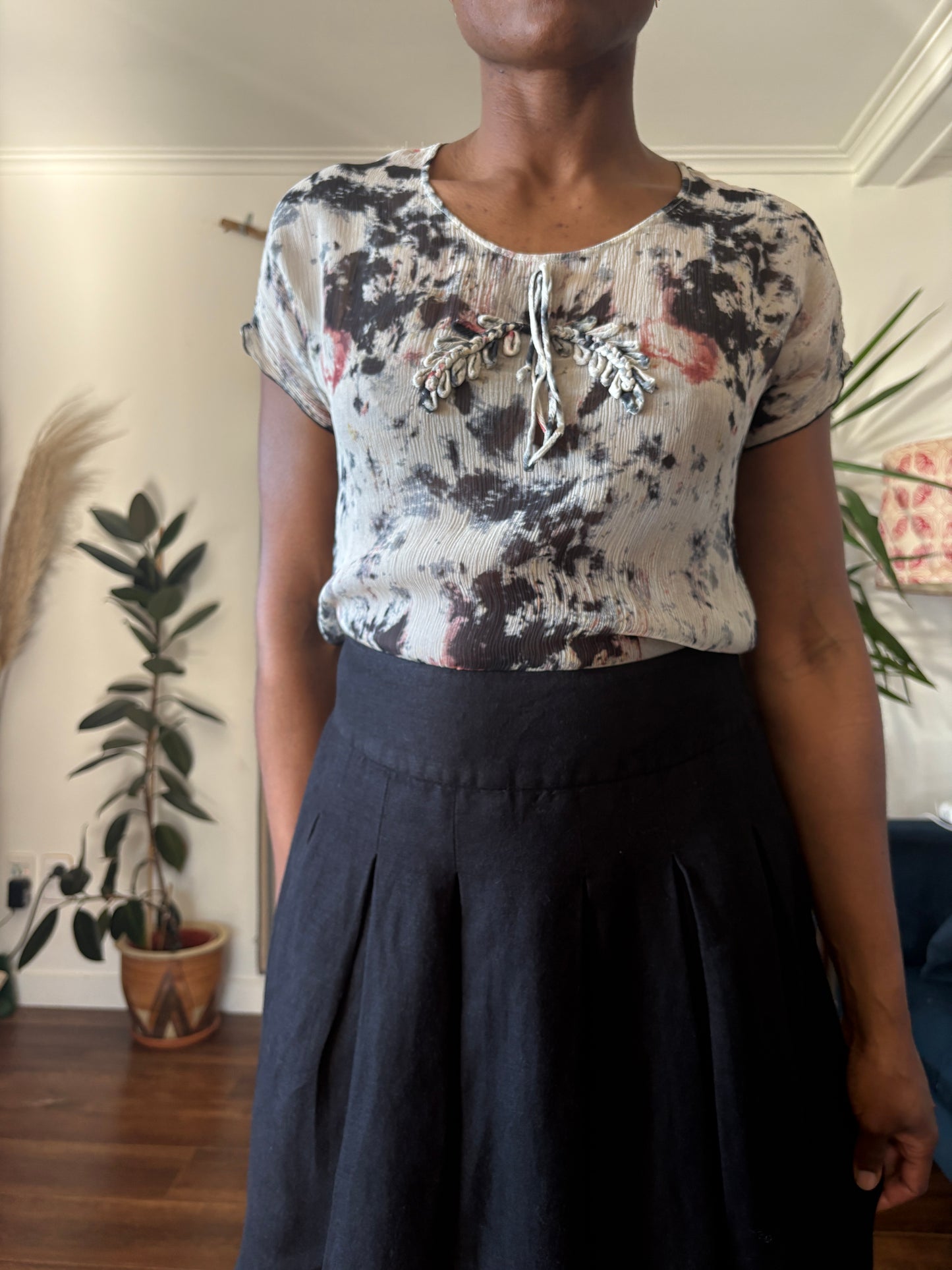 Verge sheer top, 8-10