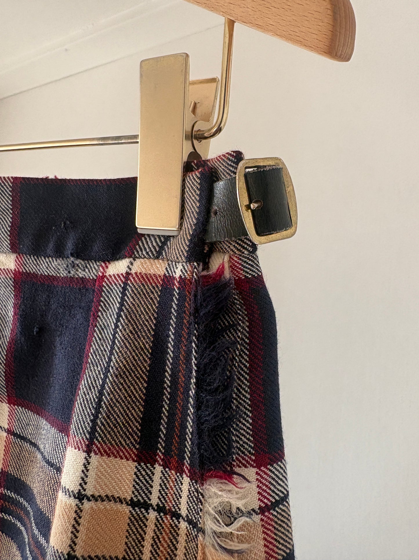 Pitlochry vintage skirt, 8
