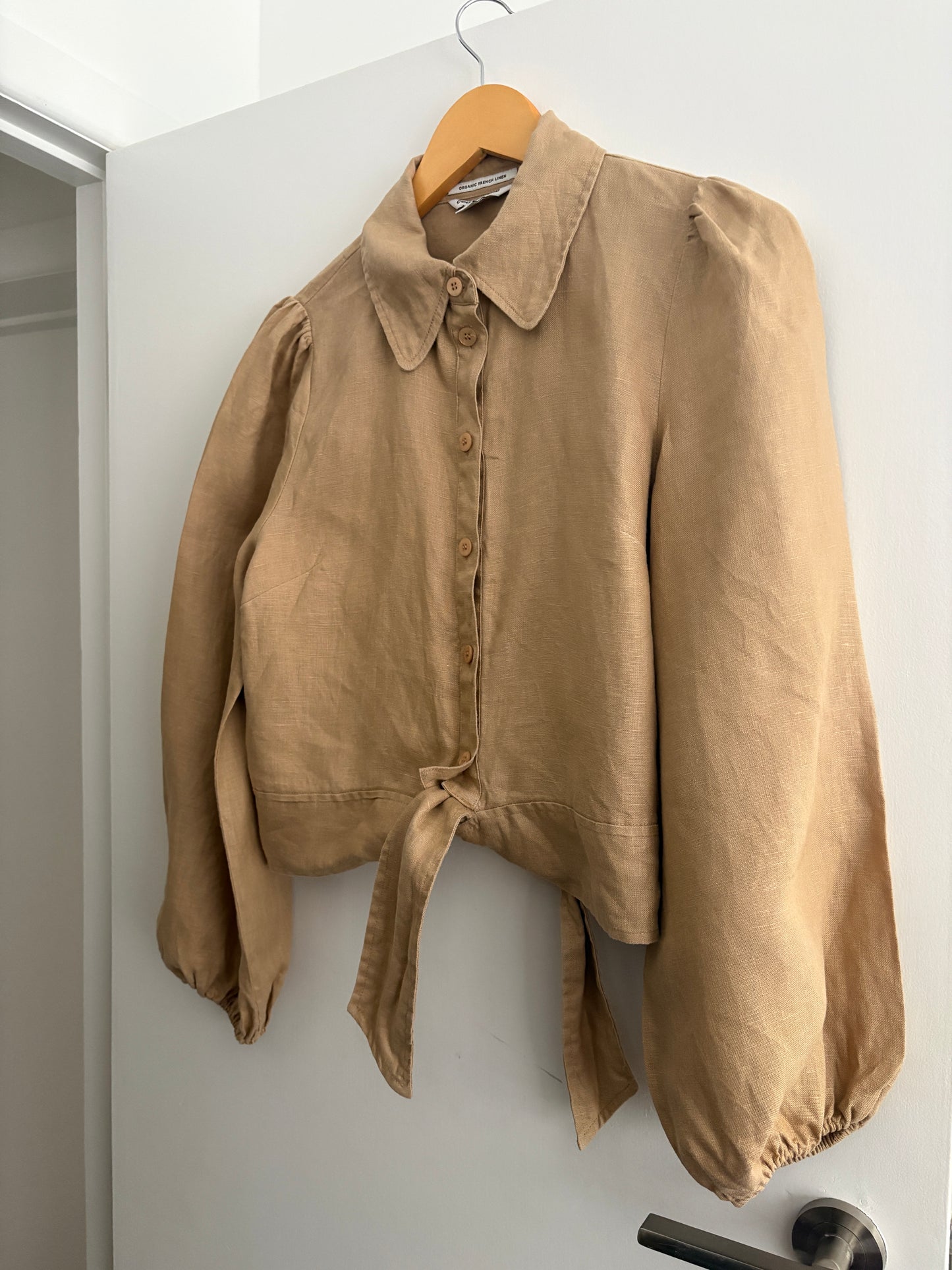 Country Road shirt, 10