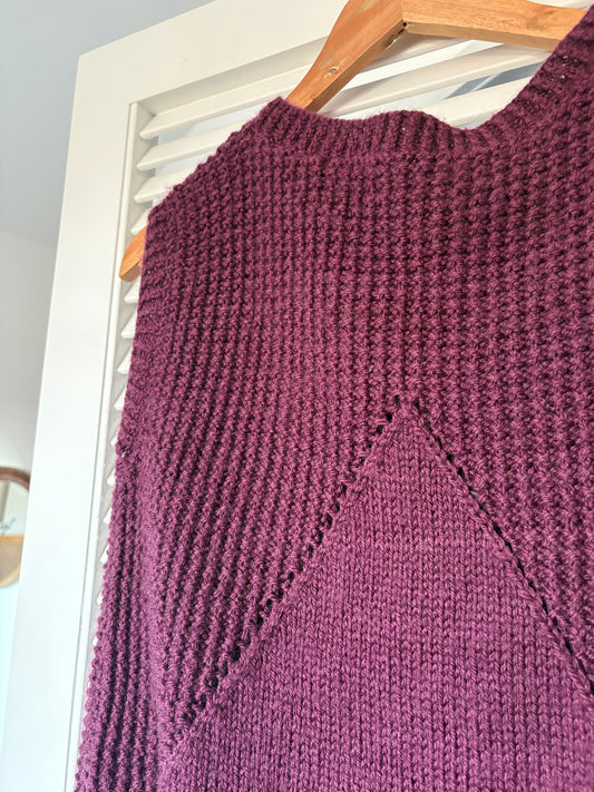 Handknit vest, 8-10