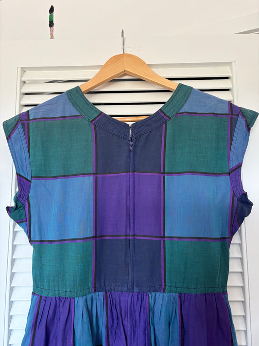 Cotton dress, 10