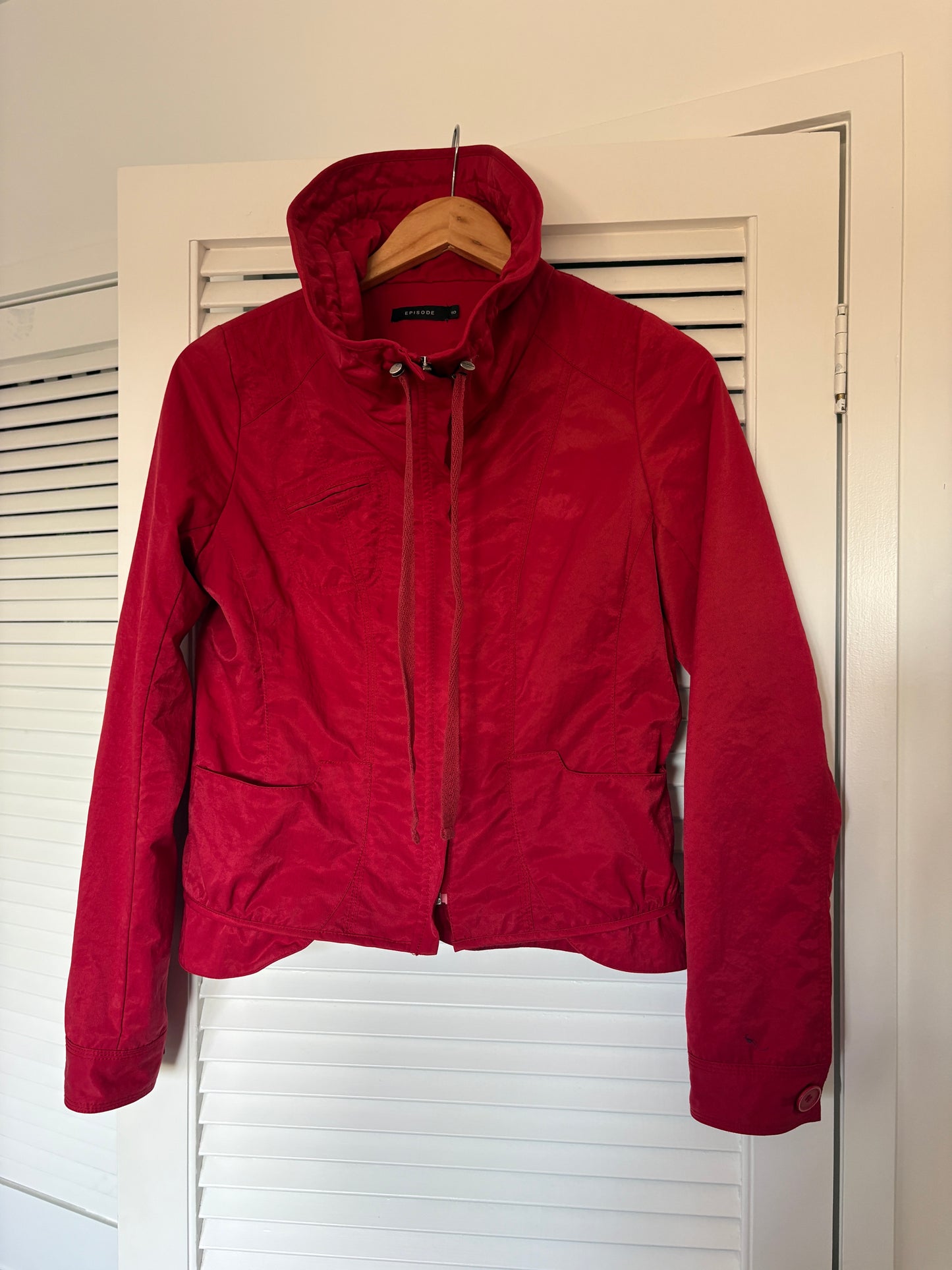 Episode jacket, 8