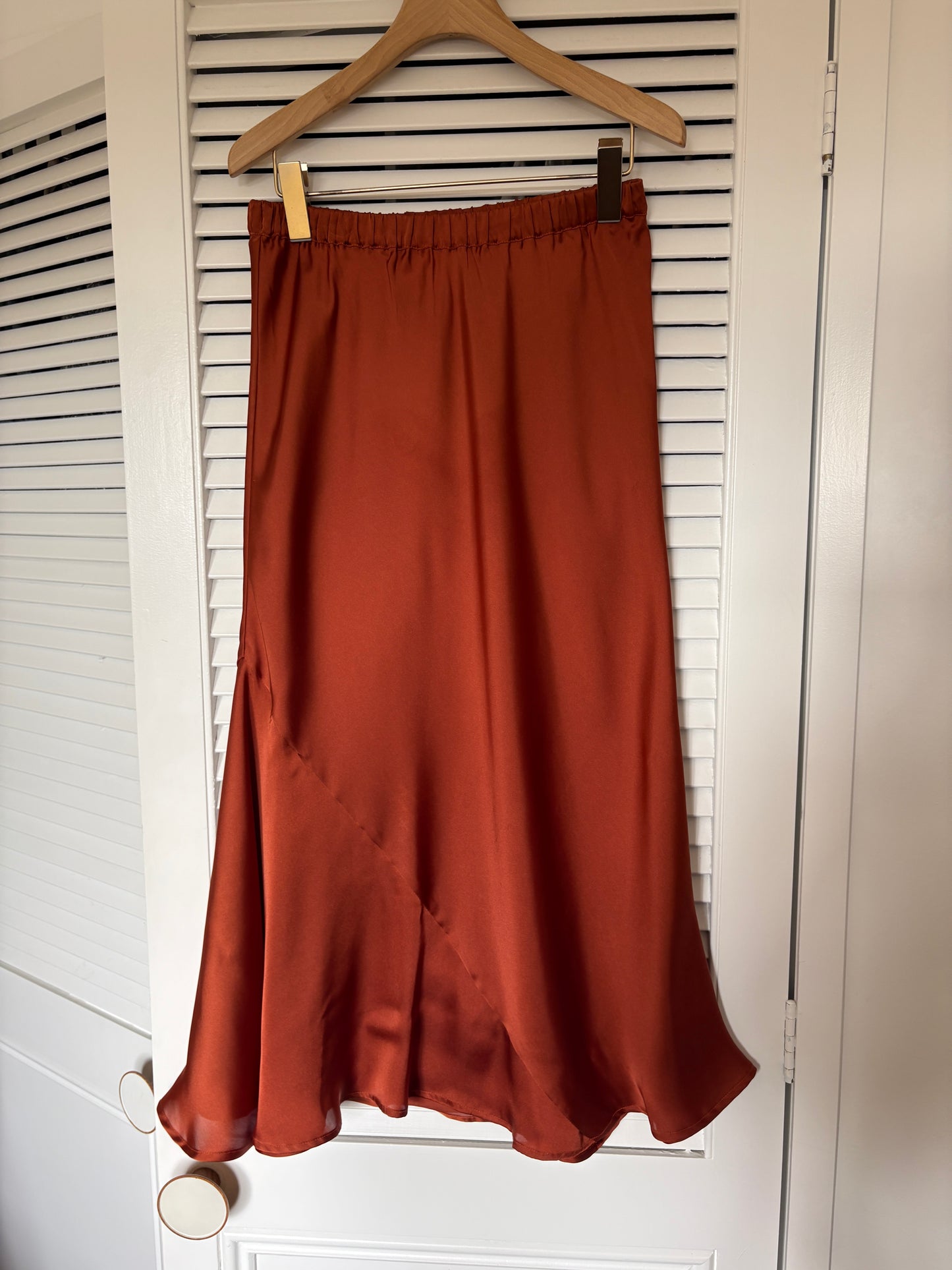 Mineral skirt, 10