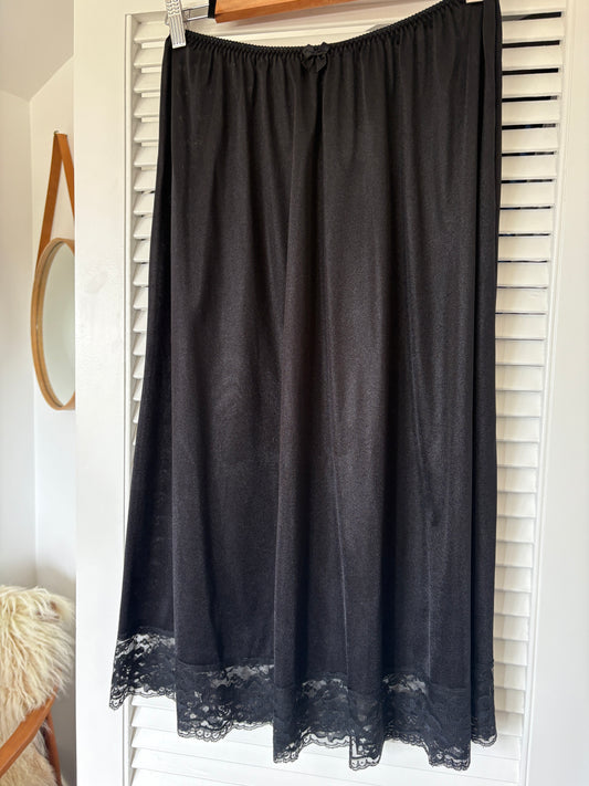 1st Avenue slip, 10-12