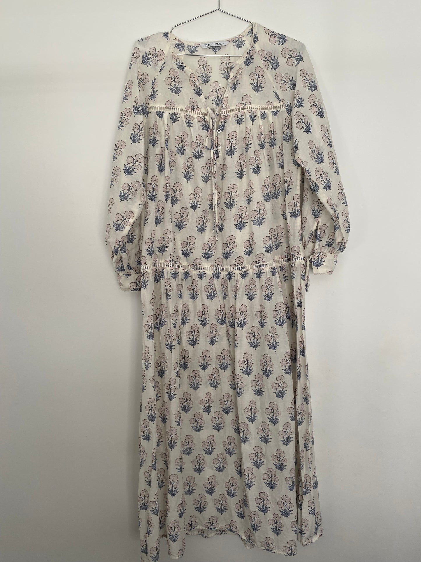 Zara floral dress, size 8-12