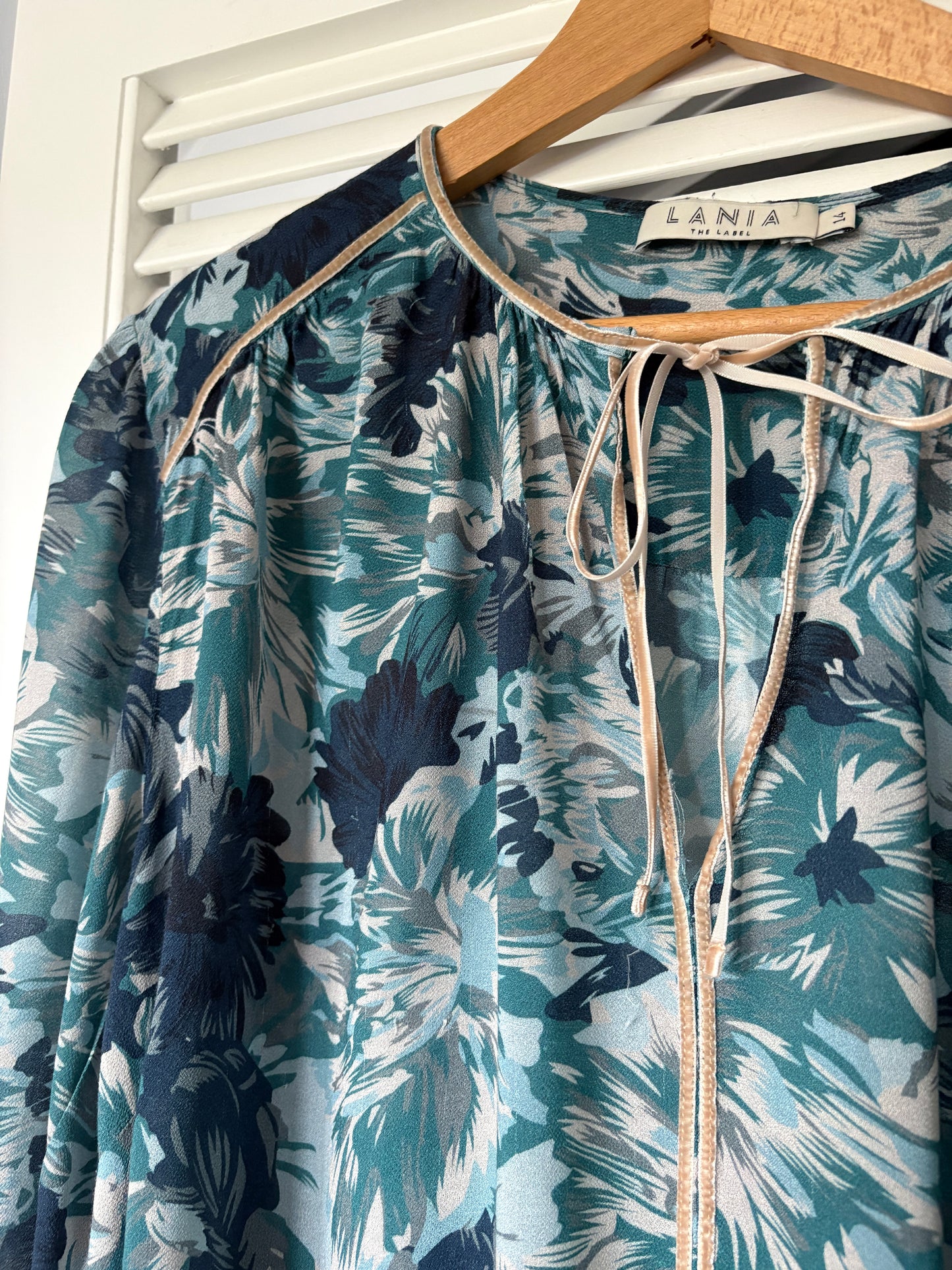 Lania the Label top, 10-12