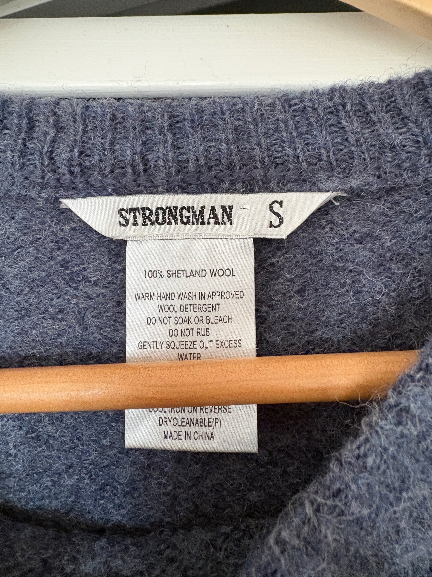 Strongman sweater, 10