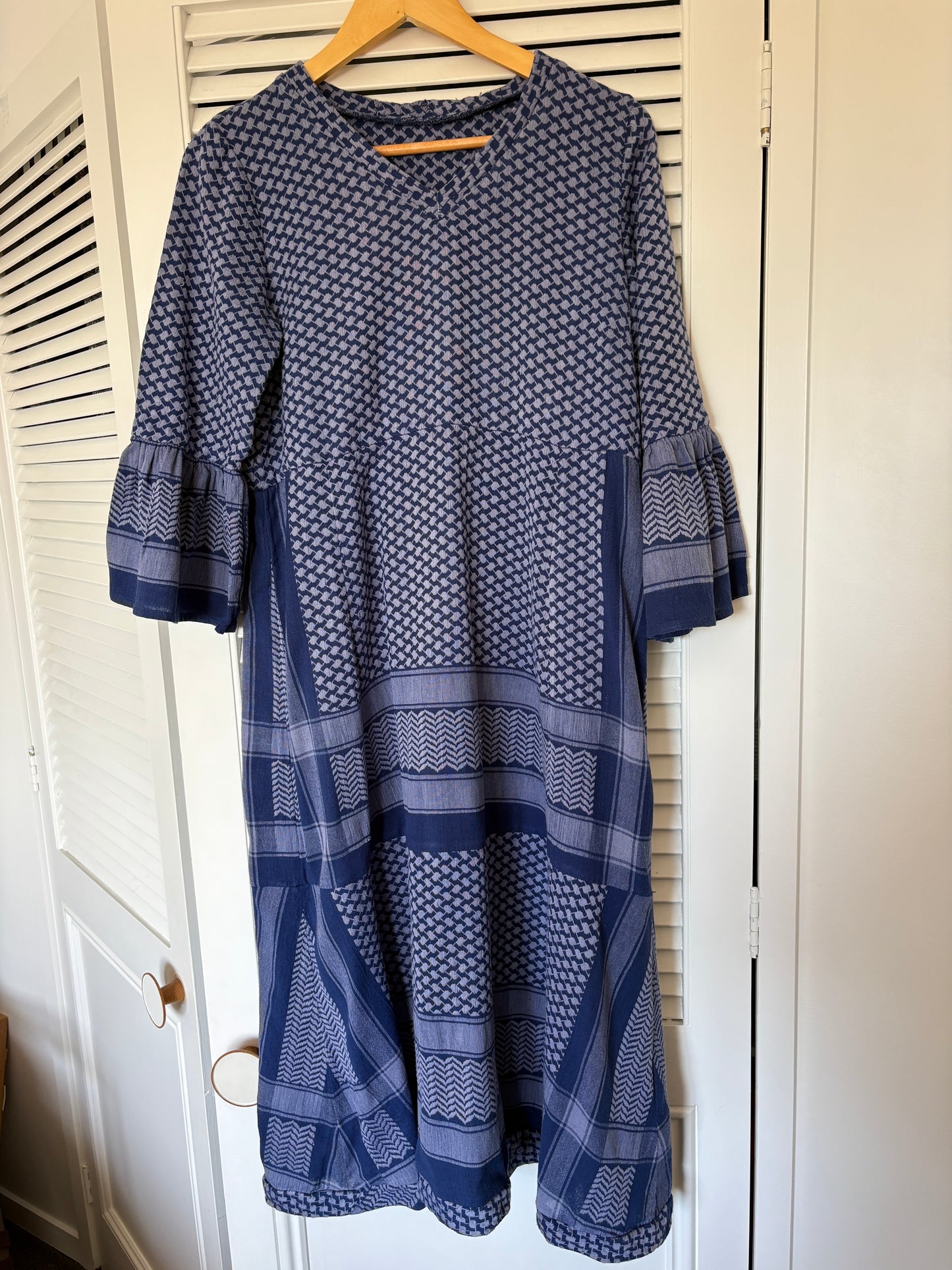 Summery Copenhagen dress, 8-10