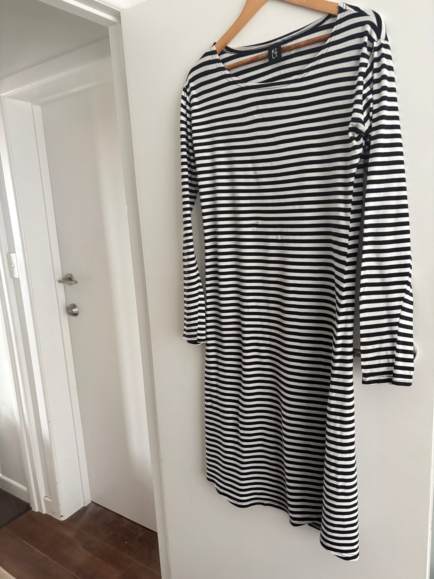 KILT striped dress, 10