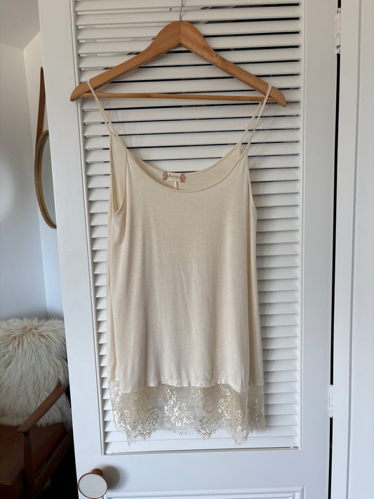 Attar’d state top, 10-14 DODF