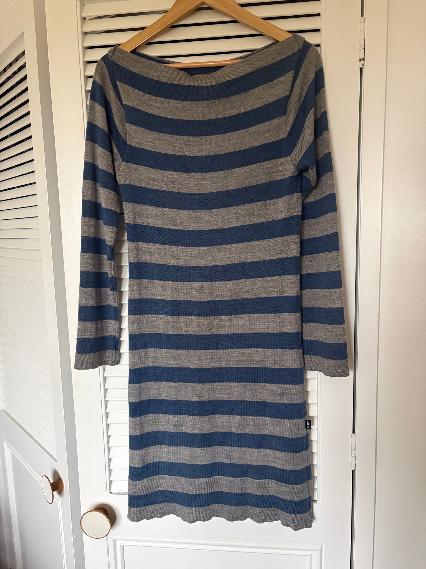 Kilt merino dress, 8-10