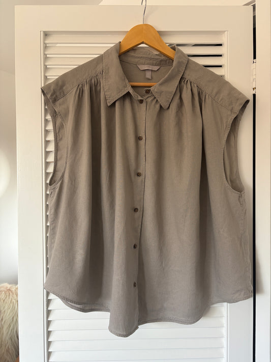 H&M linen/viscose top, 10-16 DODF